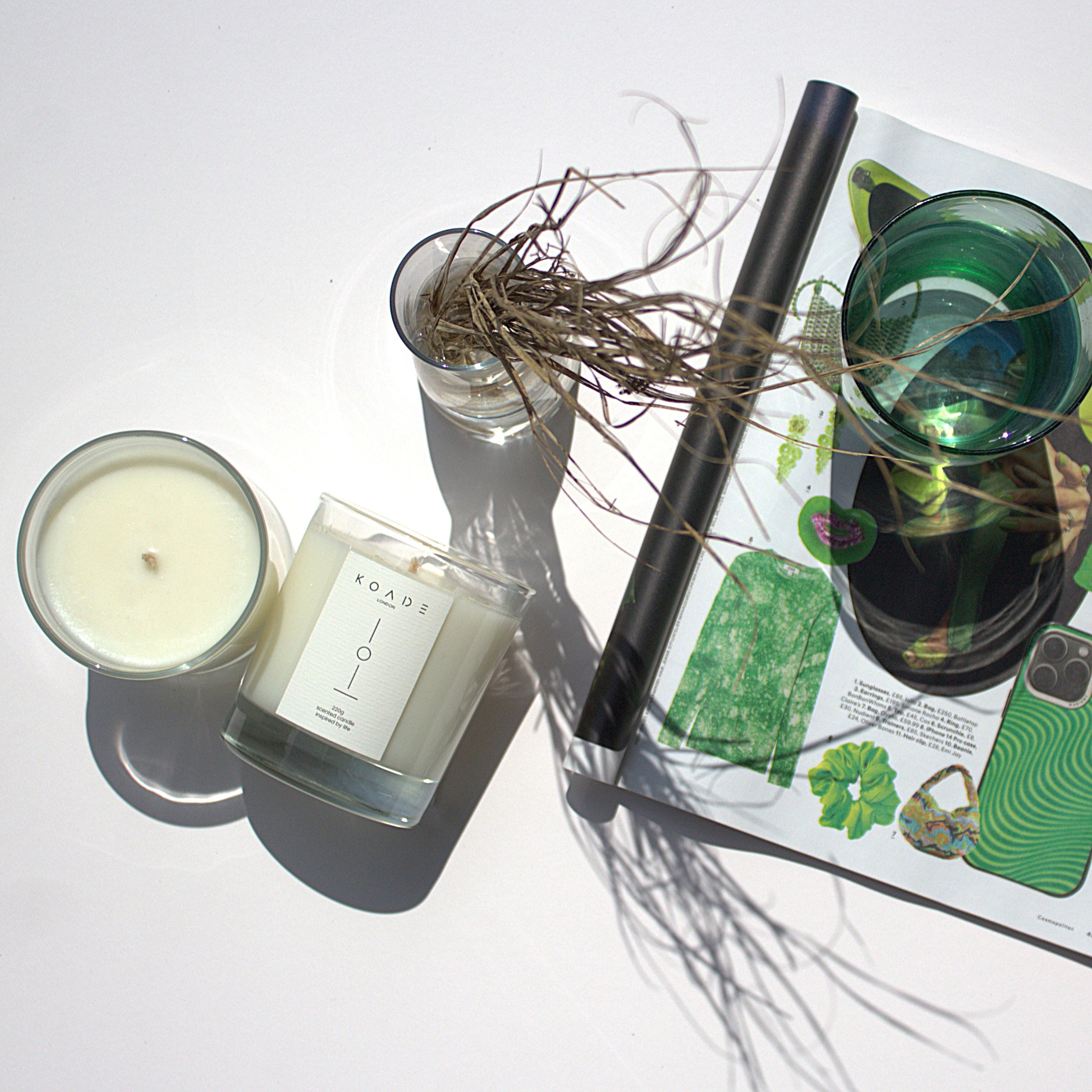 koade-scented-candle-fresh-cut-grass-natural-coconut-wax