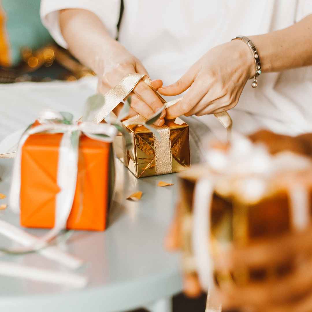 The Art of Gifting: Why Hand-Poured Candles Are the Perfect Gift for Any Occasion